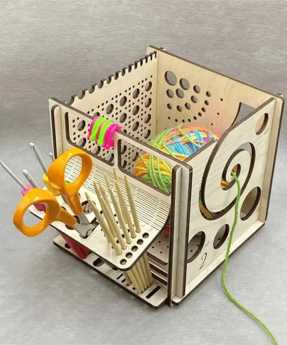 Alt-i-ett-strikkeverktøy